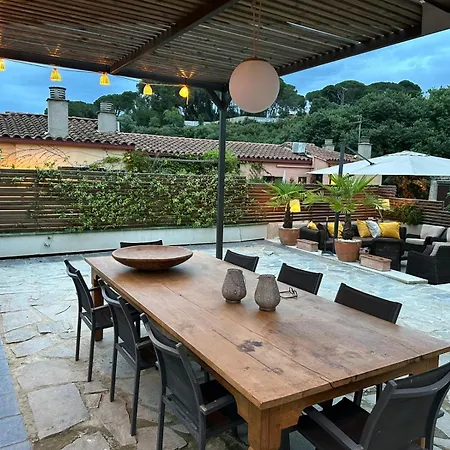 Peralta W Above Ground Pool Villa *