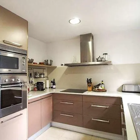 Villa Peralta W Above Ground Pool